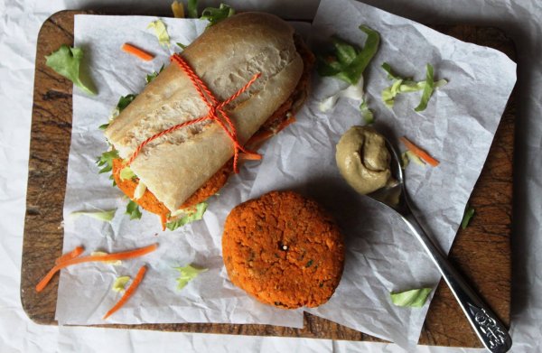 10577596_10153131262538383_631514054_o